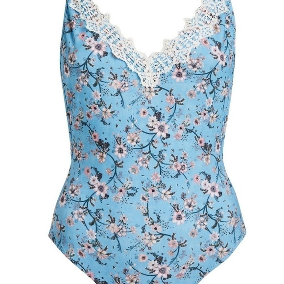 Topshop Adorable Foral Lace Trim Swimsuit - Picture 4 of 8